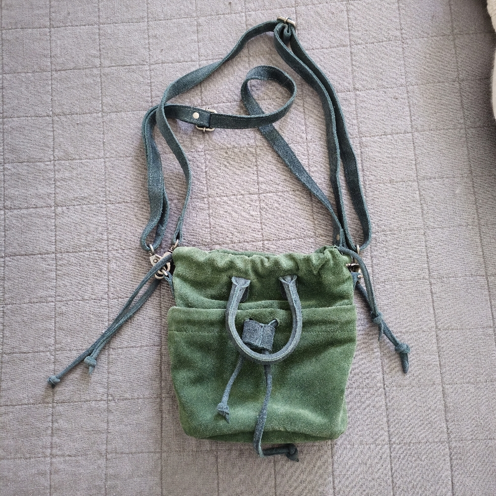 Free People crossbody bucket bag purse green suede leather